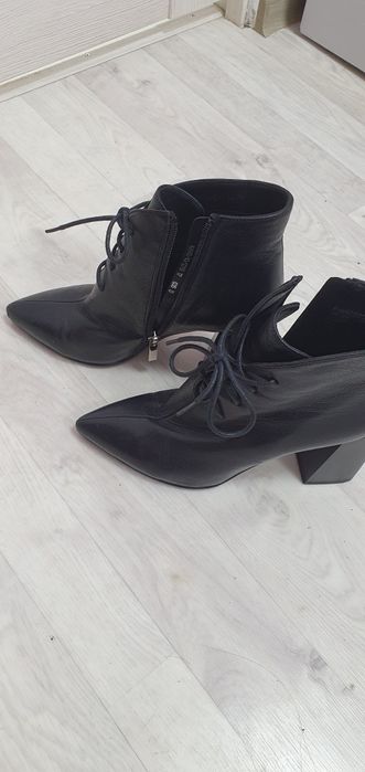 Ботильоны  нат.кожа.