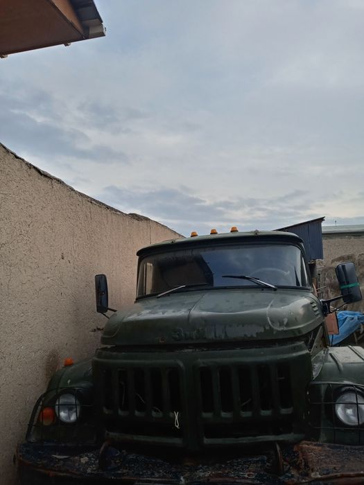 Moshina yahshi kapron baloni bor