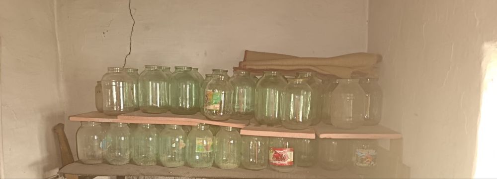 Продам банки 1-2х-3х л