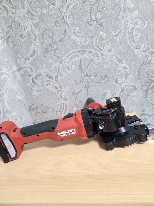 Безкабелна фреза за арматура HILTI NRC 6-22