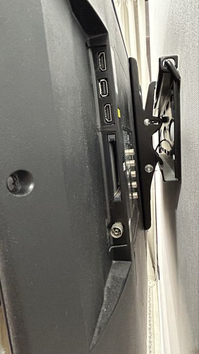 Телевизор Самсунг (110см диагональ)