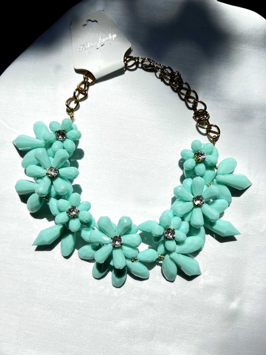 Нови бижута, тотална ликвидация, колие, гривна, пръстен, брошка, обеци