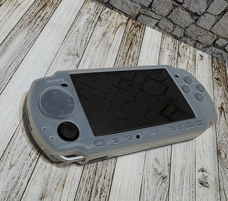 Sony PSP 3000 piano black