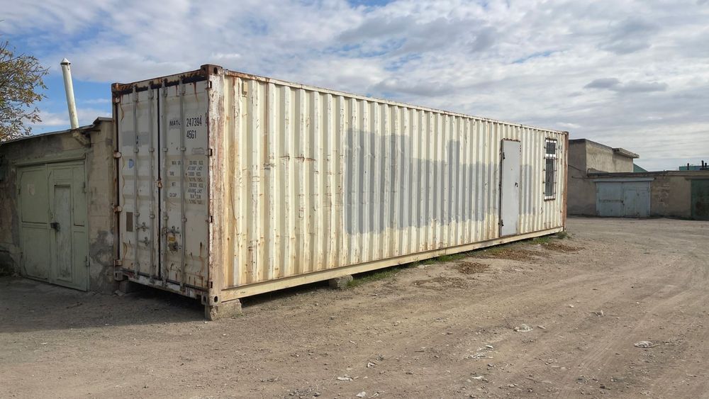 Контейнер 40 морской