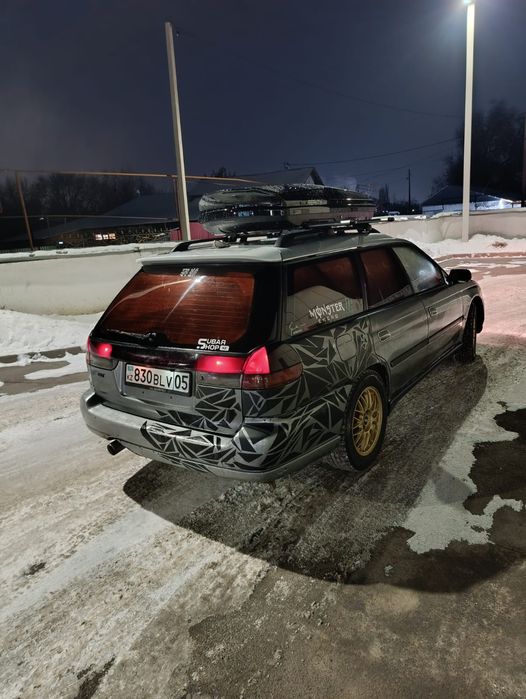 Субару Легаси уневерсал