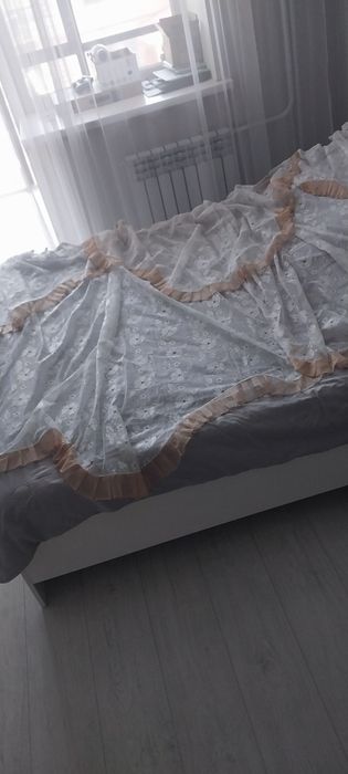 Продам  шторы на кухню