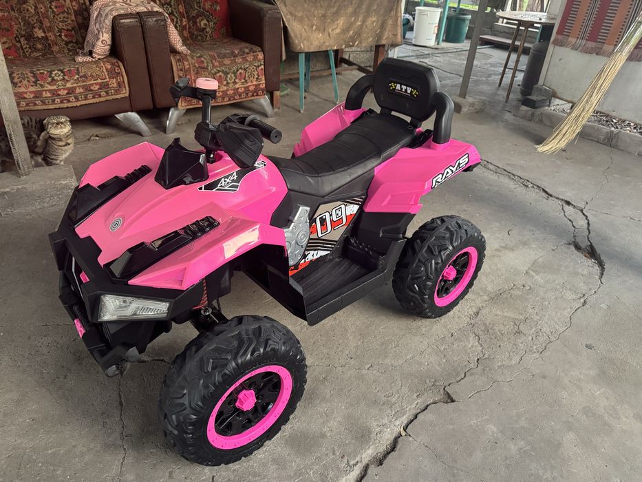 Детский электро-квадроцикл