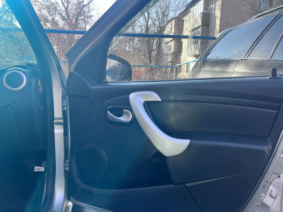 Продаётся Lada Largus