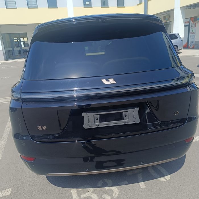 Li 9 restayling full