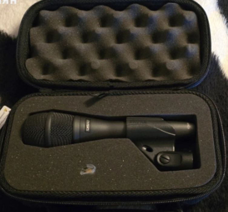 Микрофони Shure KSM9HS и Shure Beta 87a