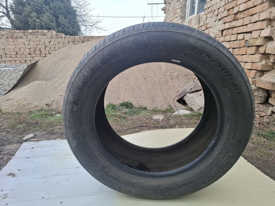 Продаётся шына 1 шт размер 285/50R20