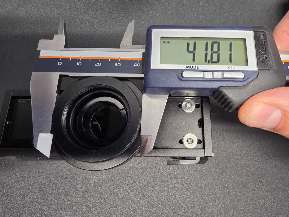 C-Mount 3D Stereo Zoom Lens 2D към 3D адаптор за обектив на микроскоп.