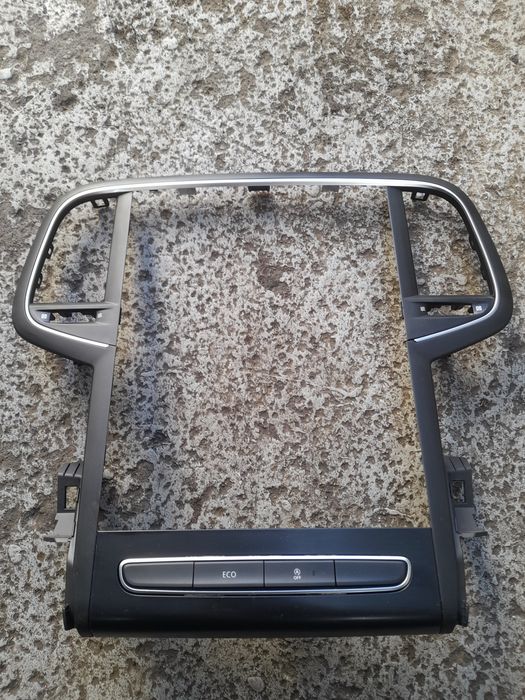 Rama Grila Centrală Aer Trim Navigație Renault Megane 4 Talisman