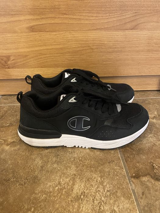 Мъжки маратонки-Champion-размер 40!