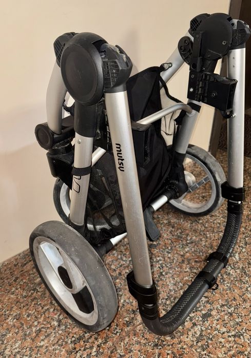 бебешка количка Mutsy Evo Bold Deep Grey летен и зимен кош