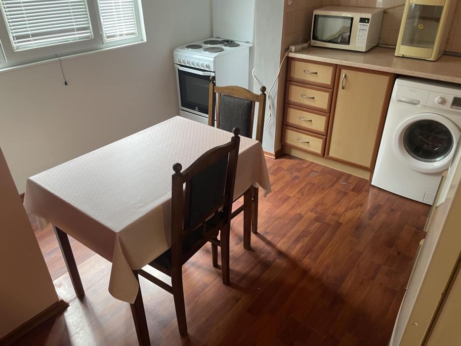 Продава се Двустаен апартамент в Шумен, Тракия - 73 кв.м за 1397 €/кв.м - Снимка #9
