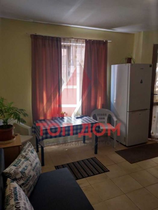 Дава се под наем Едностаен апартамент в Варна, Левски - 45 кв.м за 255 € - Снимка #1