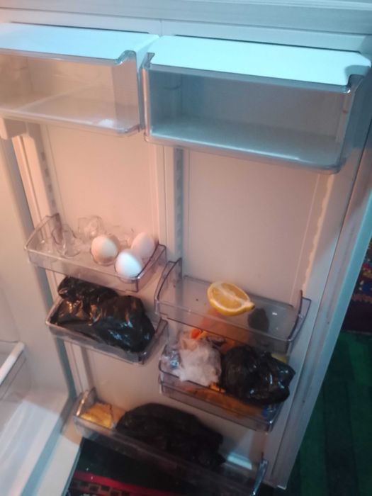 Muzlatgich ishlashi zo'r