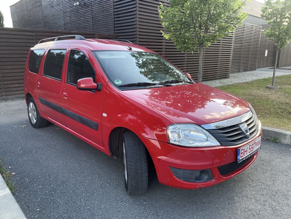Dacia Logan MCV 1.6 16V LAUREATE 7 Locuri