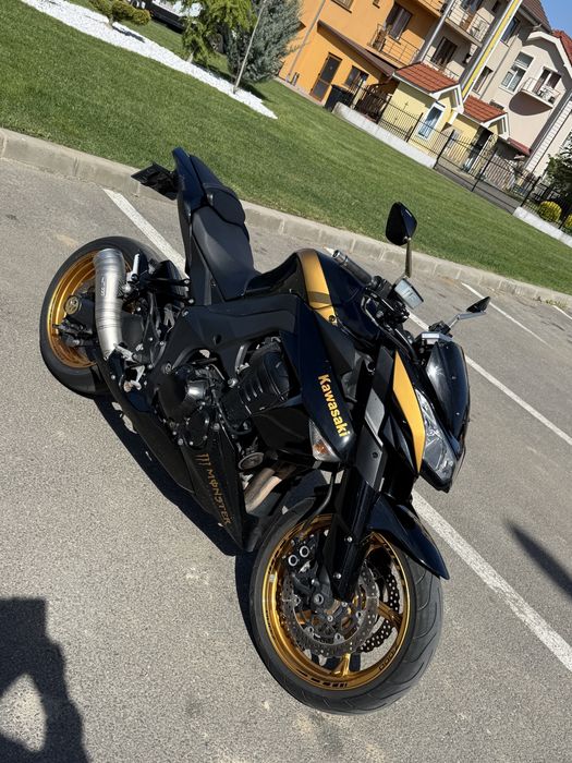 Kawasaki z1000 R foarte intretinut