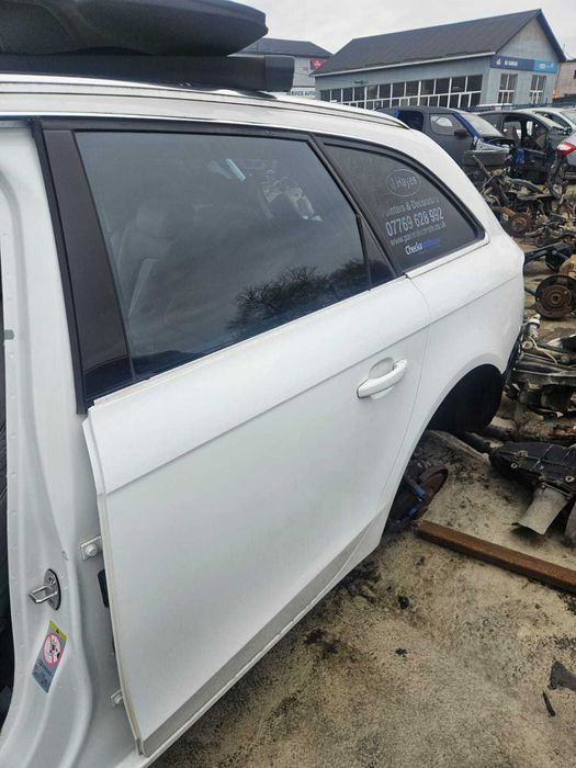 Usa dezechipata stanga spate Audi A4 B8.5 Break