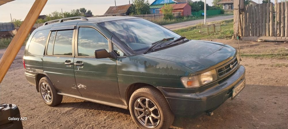 Продам авто ,Нисан Прерия Джой