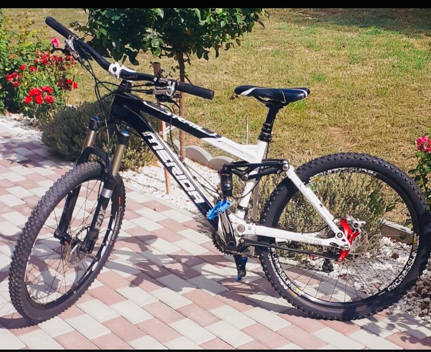 Bicicletă Merida Carbon