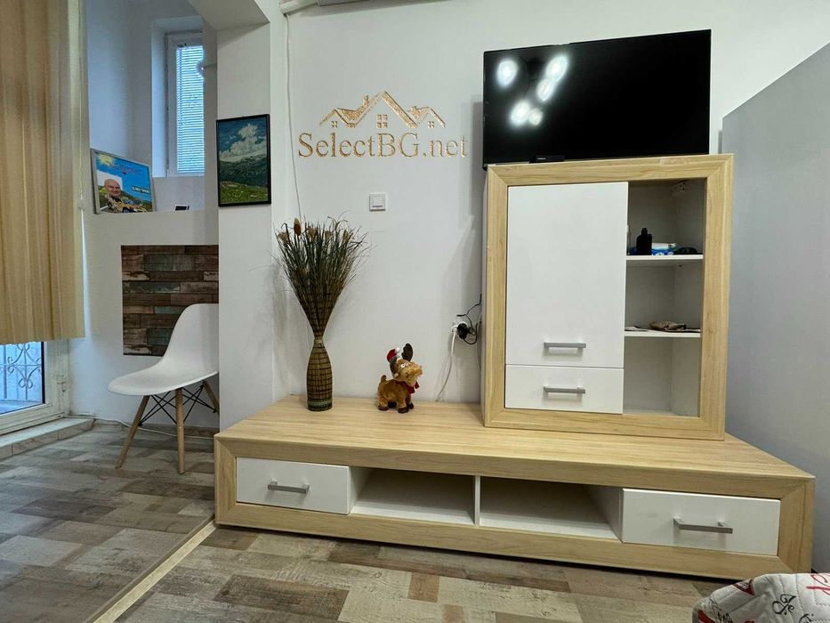 Продава се Едностаен апартамент в Велико Търново, Център - 35 кв.м за 1943 €/кв.м - Снимка #3