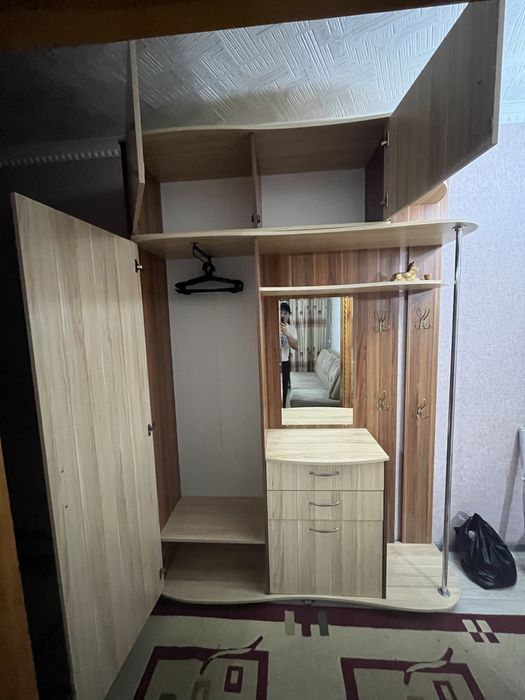 Продается прихожая