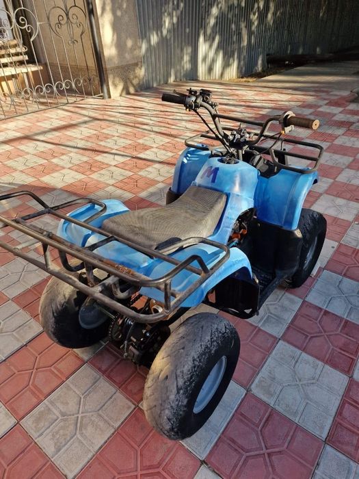 Квадроцикл в отличном состоянии