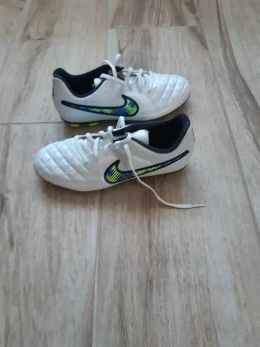 Nike adidas ghete cu crampoane NOU NOUT