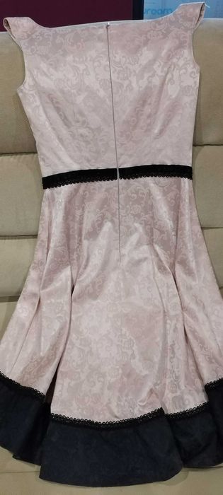 Rochie de ocazie roz pudra 36
