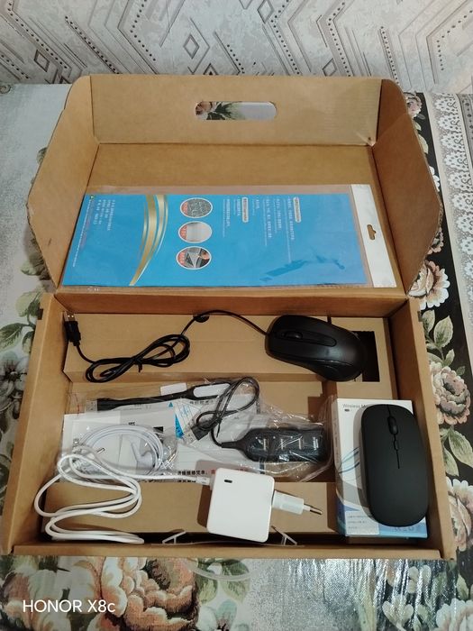 Ноутбук Сотилади (Янги)