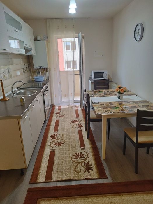 Apartament 2 camere decomandat