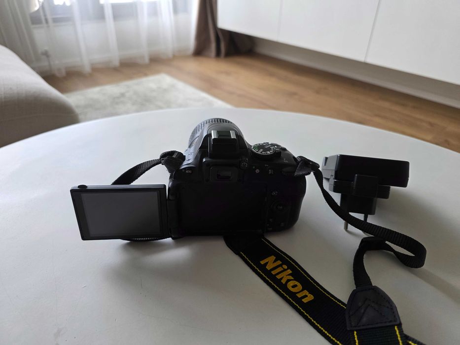 Фотоапарат Nikon D5100 пълен комплект