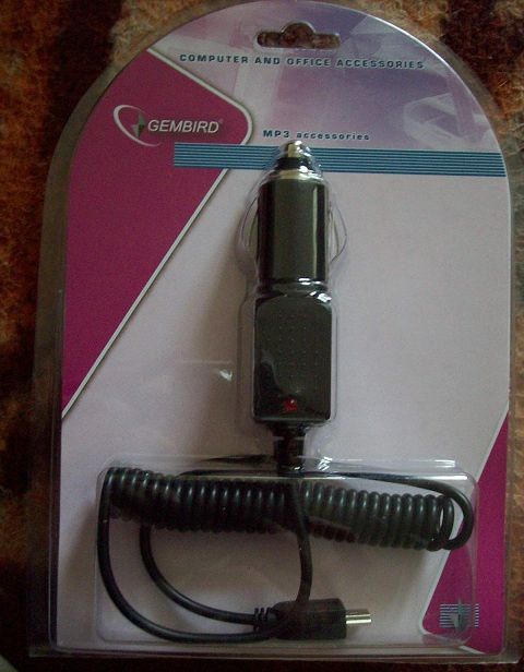 Автомобилно зарядно за Gsm, Gps, Mp3 и други устройства с накрайник Mi