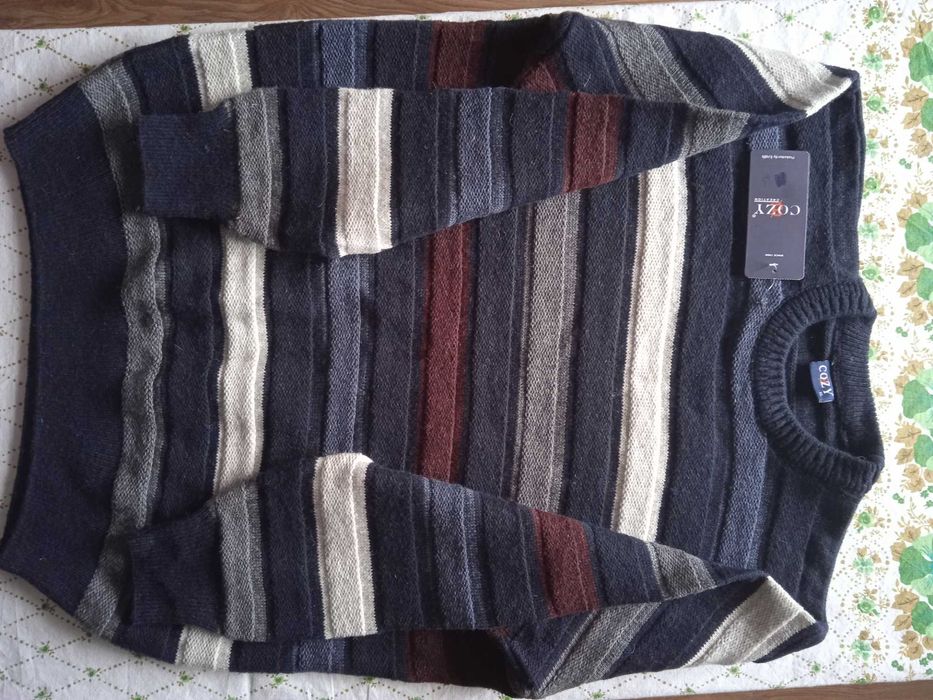 Промоция!!! Пуловер, 2 бр. шапки, 2 бр. шалове и 2 бр. ръкавици