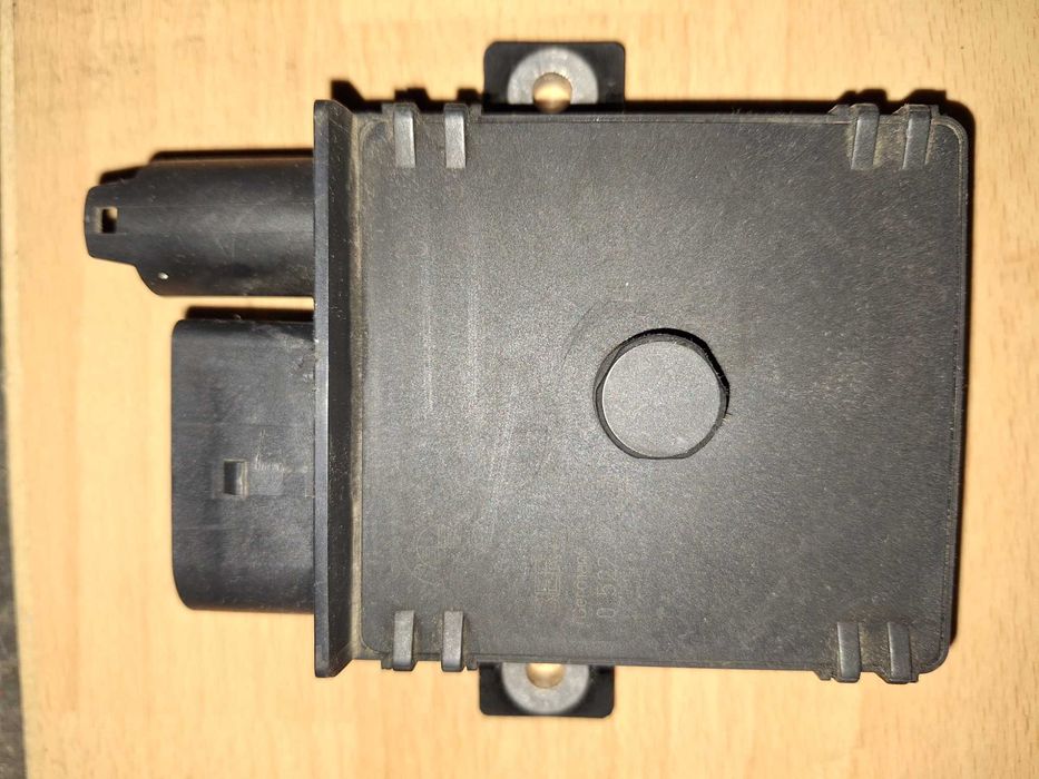 За ремонт, оригинално реле за подгряване свещи BMW 3D, X5, E60, X3,