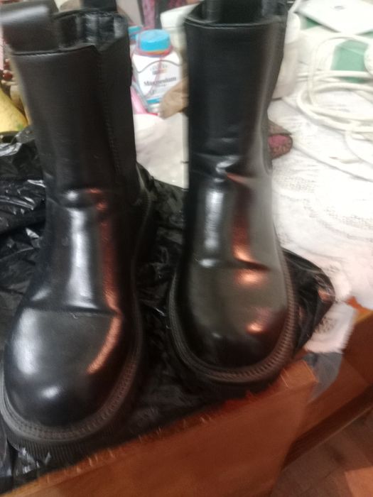 Продам.                                . То