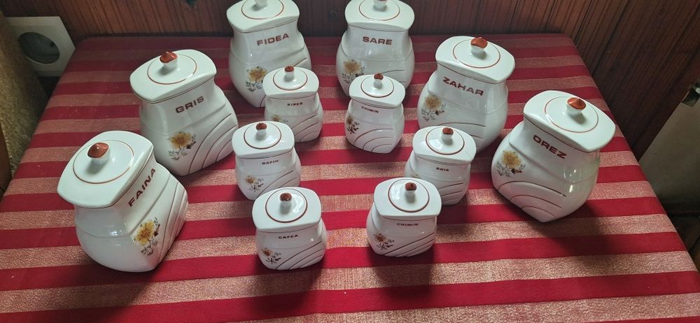 Set portelan IRIS alimente + condimente anii 70