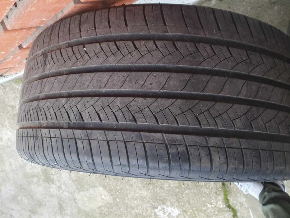 Гуми Radial 265/35/20