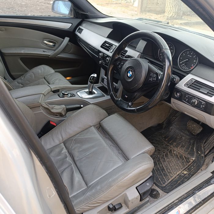 BMW E60 530i Facelift НА ЧАСТИ E60 Фейслифт