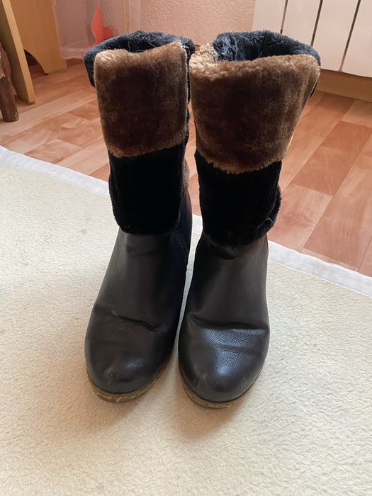 Продам зимние сапоги