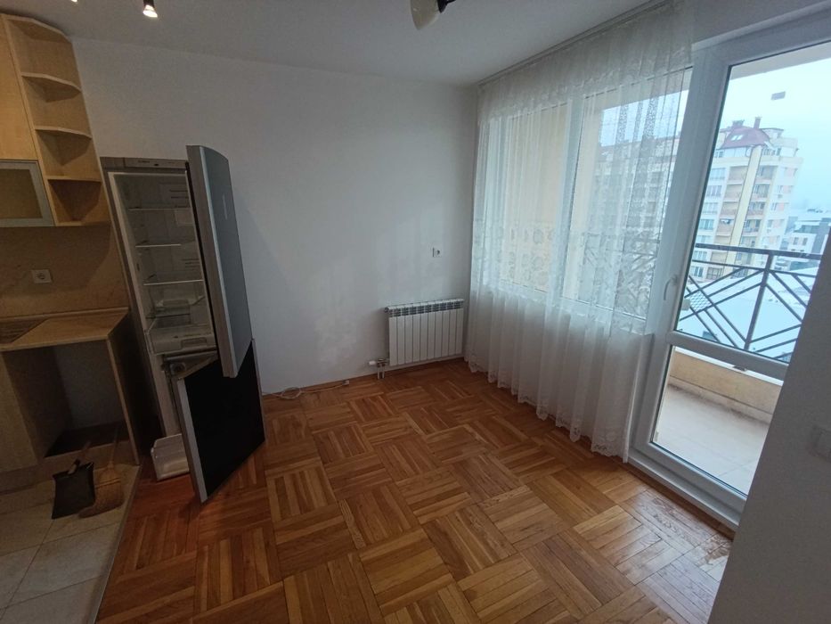 Дава се под наем Двустаен апартамент в София, Толстой - 67 кв.м за 548.25 € - Снимка #13