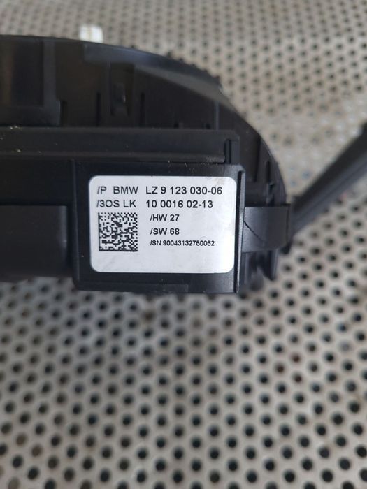 Banda Spira Spirala Volan Airbag SZL Manete Semnalizare Stergatoare Bmw X1 E84 Volan Stanga An 2009-2010-2011-2012-2013-2014-2015 Cod 9123030