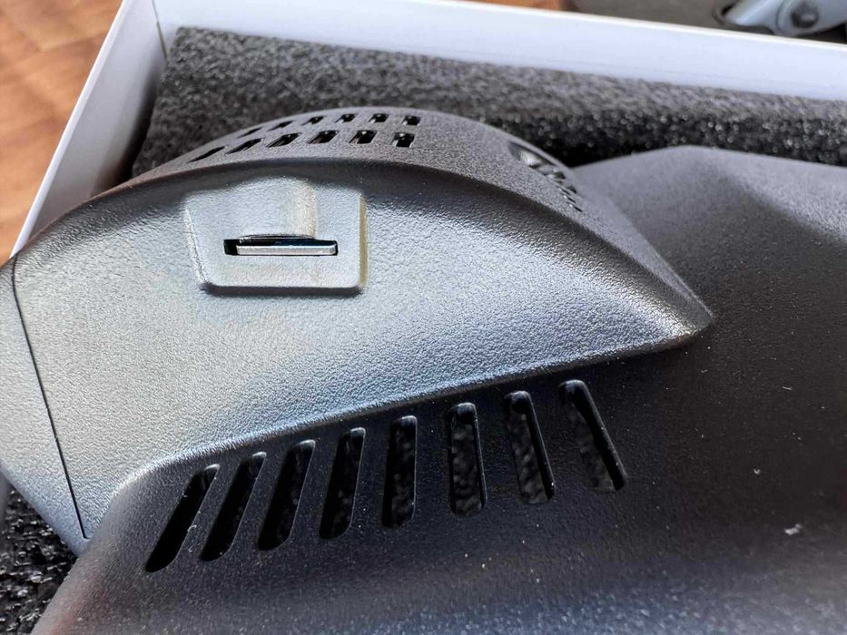 Fitcamx Dash Cam за Toyota RAV4 2025