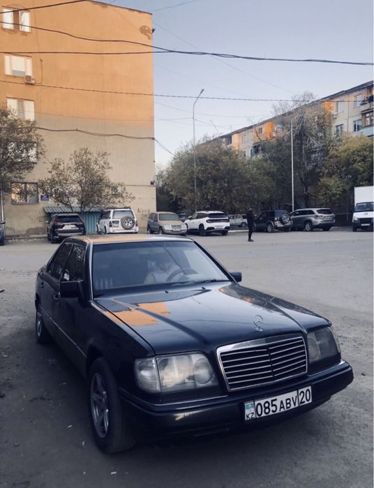 продам мерседес Е200