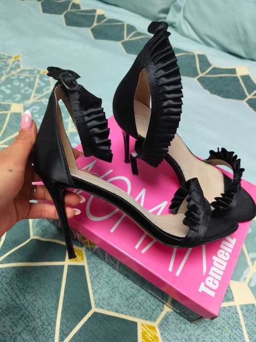 Сандали като нови