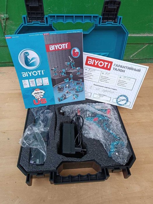 продам новый шуроповерт