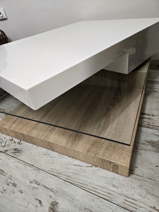 Холна масичка на две нива